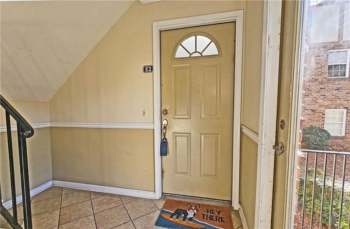 Property Photo: 2825 Northeast Expressway NE E2 GA 30345