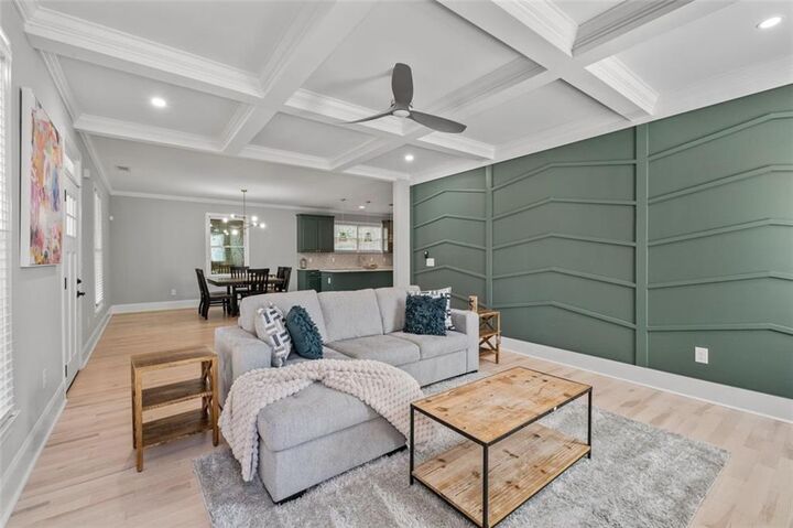 Property Photo:  1070 Lucile Avenue SW  GA 30310 