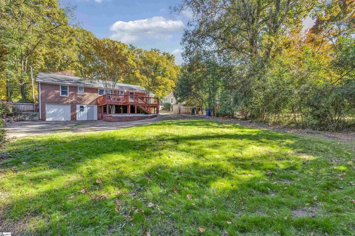 Property Photo: 220 Scarlett Street SC 29607