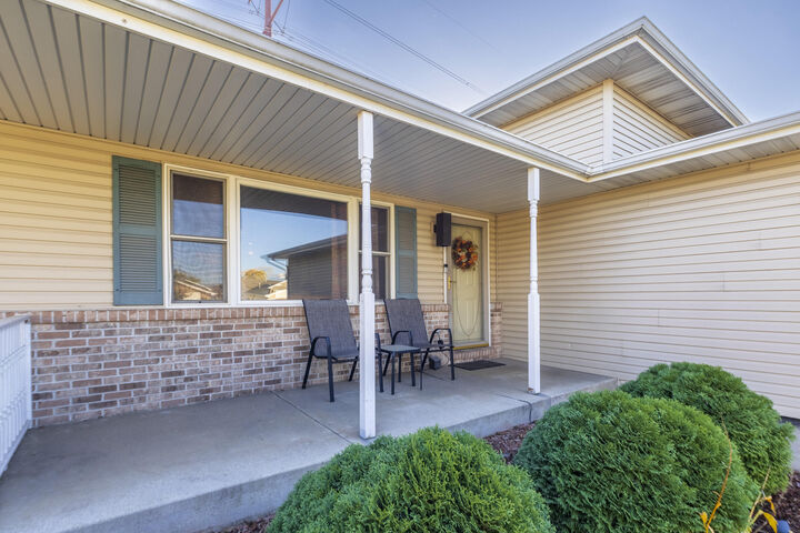 Property Photo: 1811 W 86th Lane IN 46410