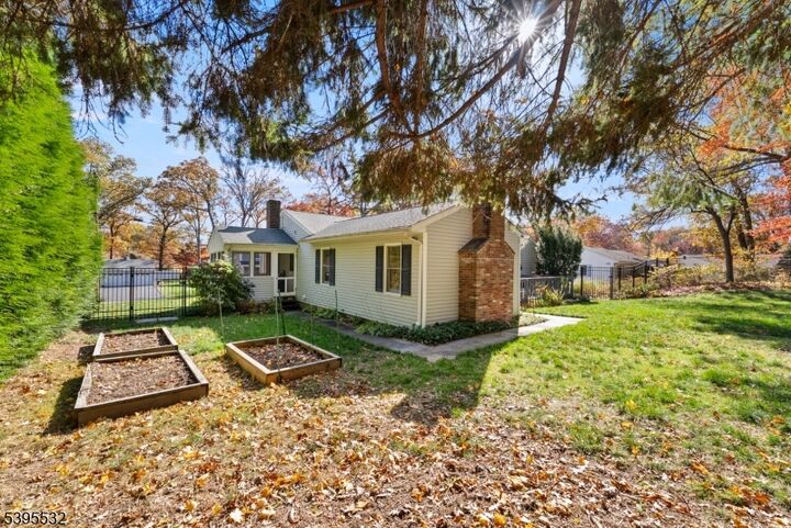 Property Photo: 35 Ferncliff Rd NJ 07950