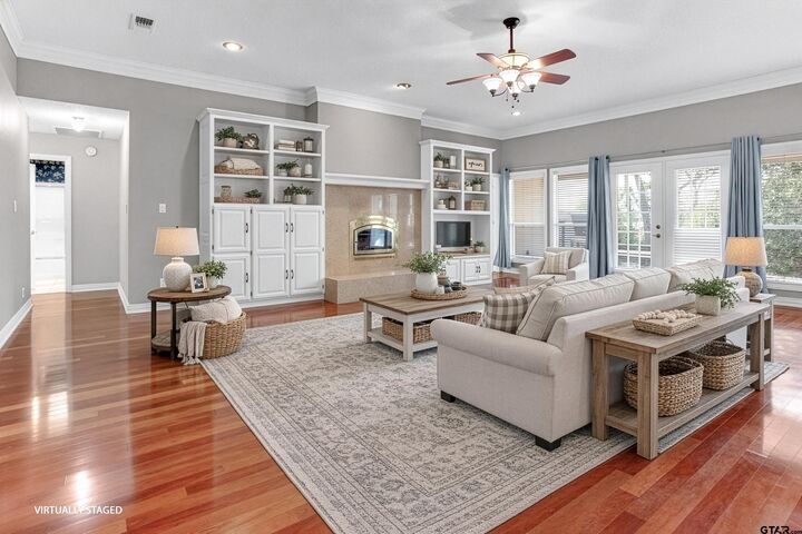 Property Photo:  532 Dogwood  TX 75771 