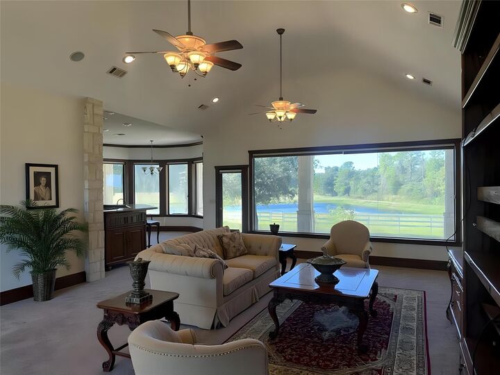 Property Photo:  901 Huffman Street  TX 77316 