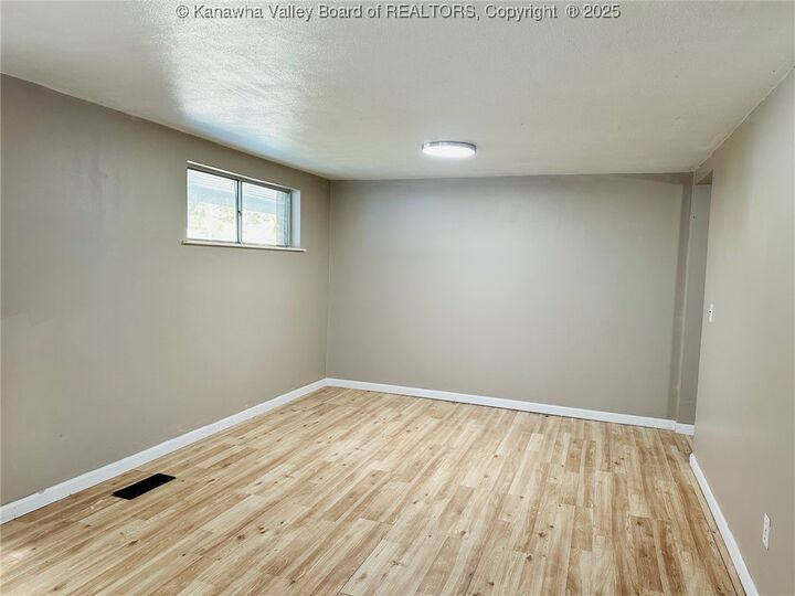 Property Photo:  2262 Main Drive  WV 25177 