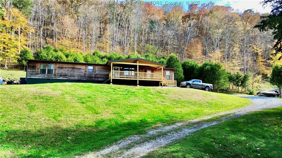 Property Photo:  7932 Hurricane Creek Road  WV 25213 