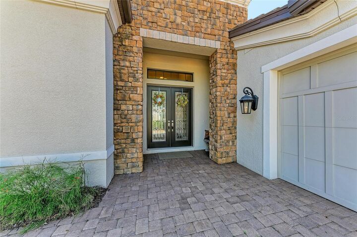 Property Photo: 13108 Treviso Drive FL 34211