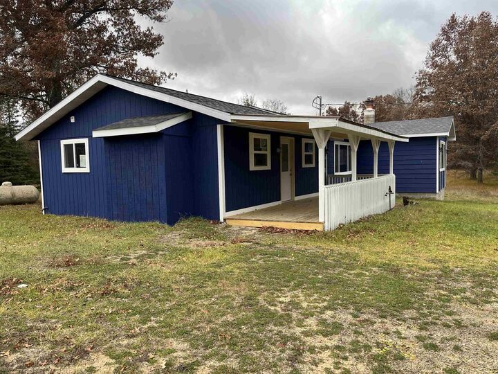 Property Photo: 477 Timber Trail MI 49738