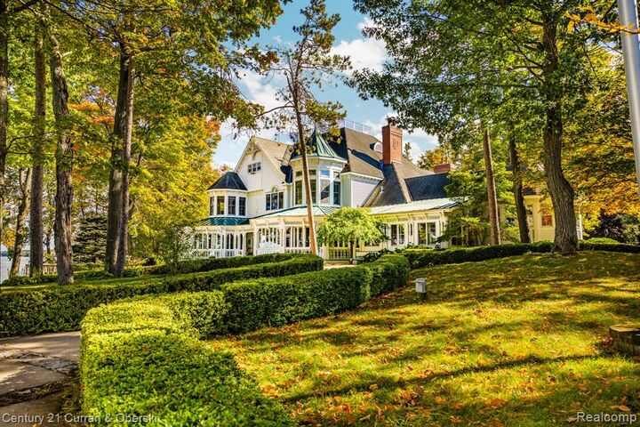 Property Photo:  3063 Red Pine Point Drive  MI 49749 9636 