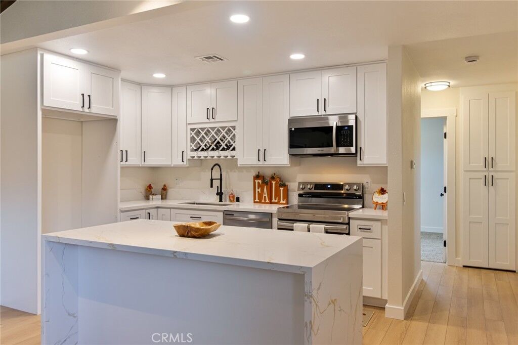 Property Photo:  9516 Yucca Street  CA 92308 