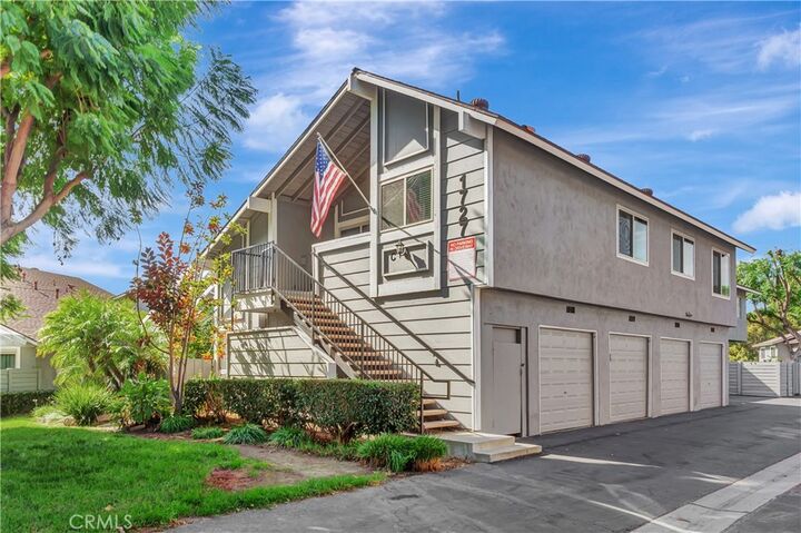 1727 N Willow Woods Drive C  Anaheim CA 92807 photo