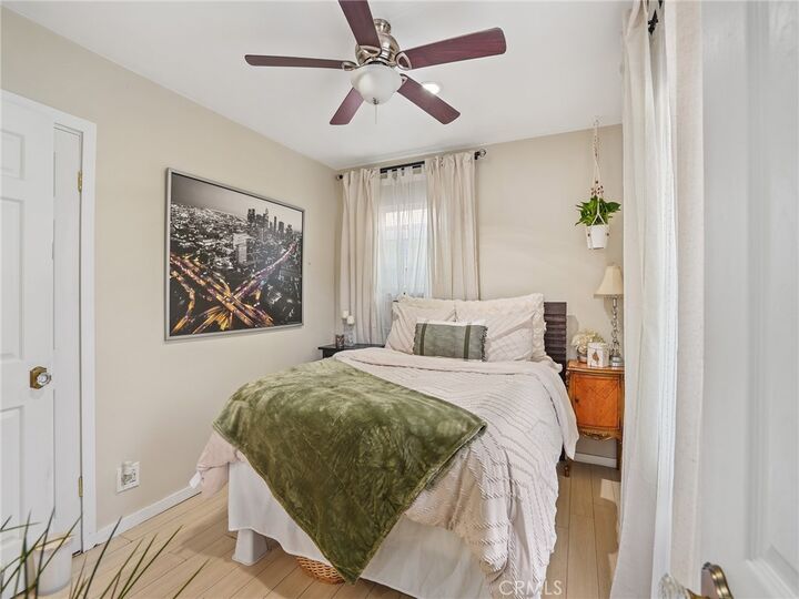 Property Photo:  4037 E 7th Street  CA 90804 