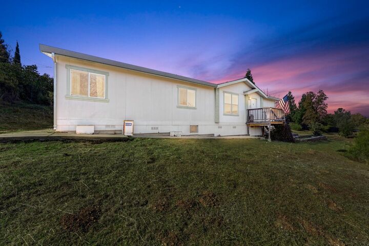 Property Photo: 2541 Knollwood Drive CA 95682