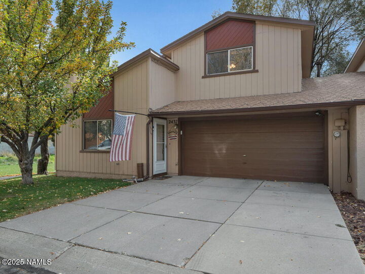 Property Photo: 2437 E Eva Loop AZ 86004