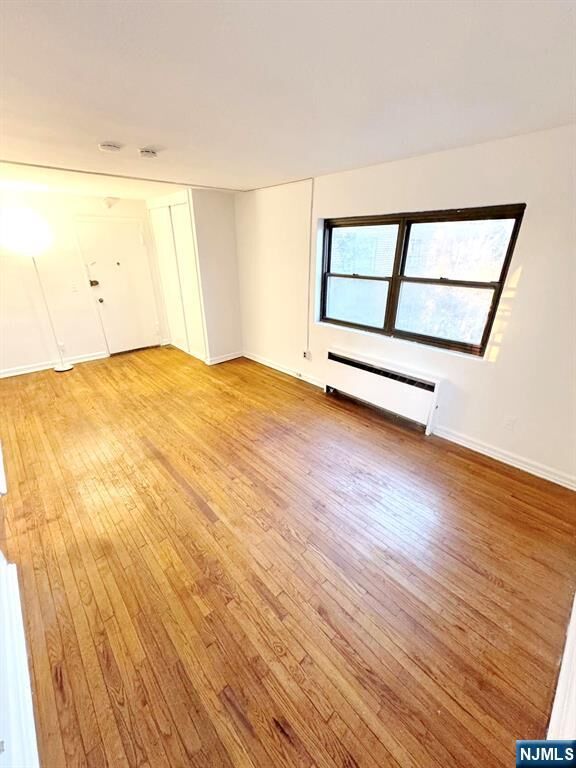 Property Photo:  3021 Edwin 3J  NJ 07024 