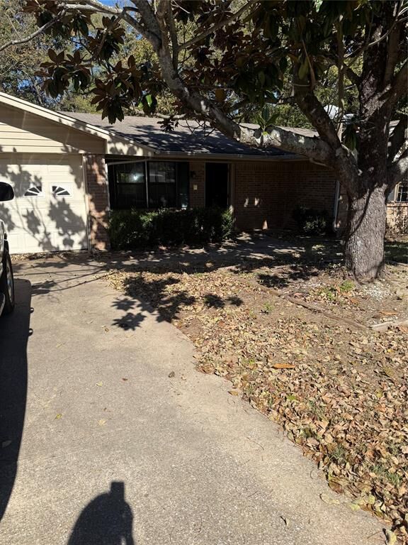 Property Photo:  1311 Forrest Drive  TX 75103 