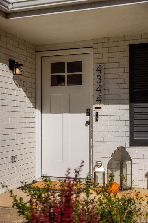 Property Photo: 4344 W Patrick Street AR 72704