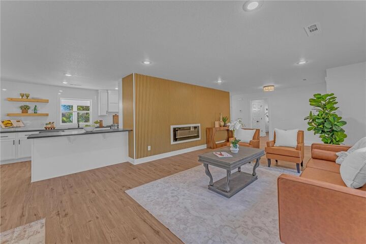 Property Photo: 300 S West End Street AR 72764