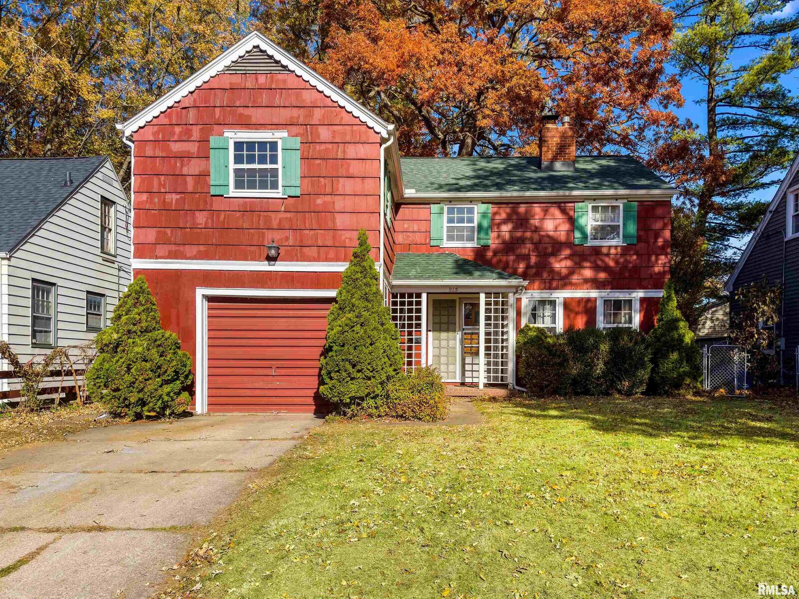 Property Photo:  915 E Elmhurst Avenue  IL 61603 