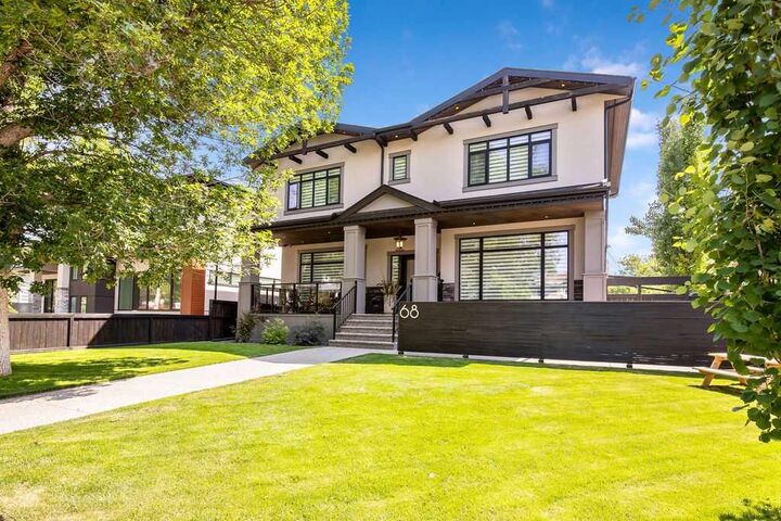 Property Photo: 68 White Oak Crescent SW AB T3C 3J8