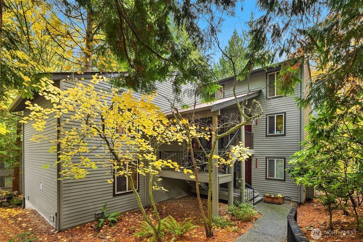 Property Photo: 8140 145th Court NE WA 98052