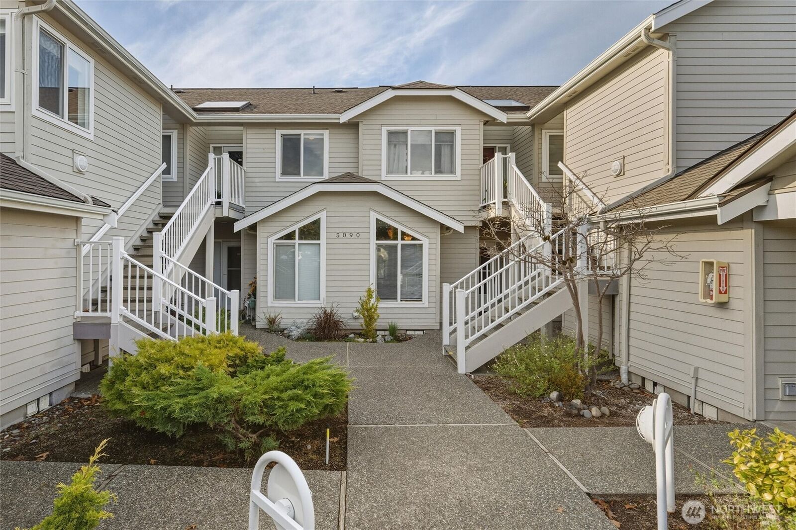 Property Photo: 5090 Festival Boulevard 1C WA 98226