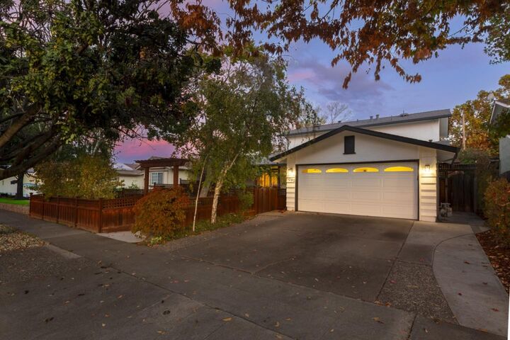 Property Photo:  1092 Del Cambre Drive  CA 95129 