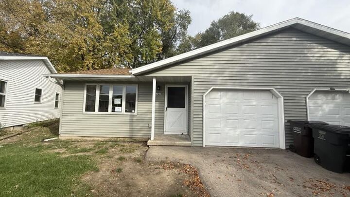 Property Photo: 1722 West Main Street B WI 53589