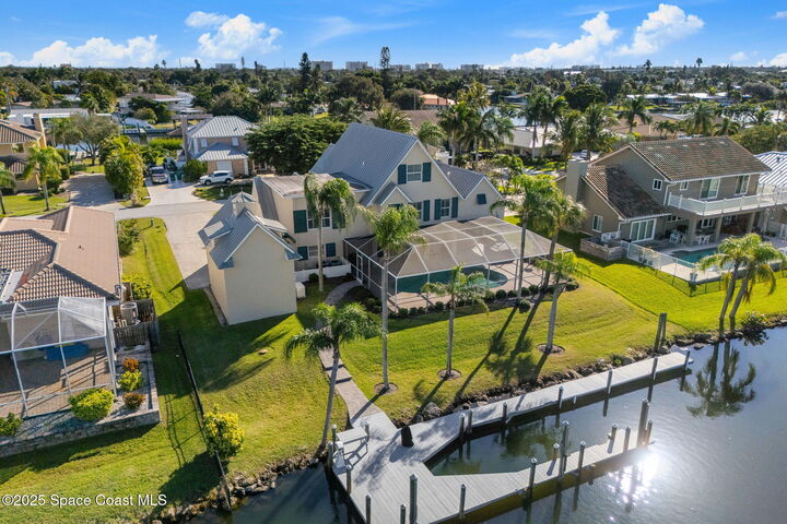Property Photo:  798 Hawksbill Island Drive  FL 32937 