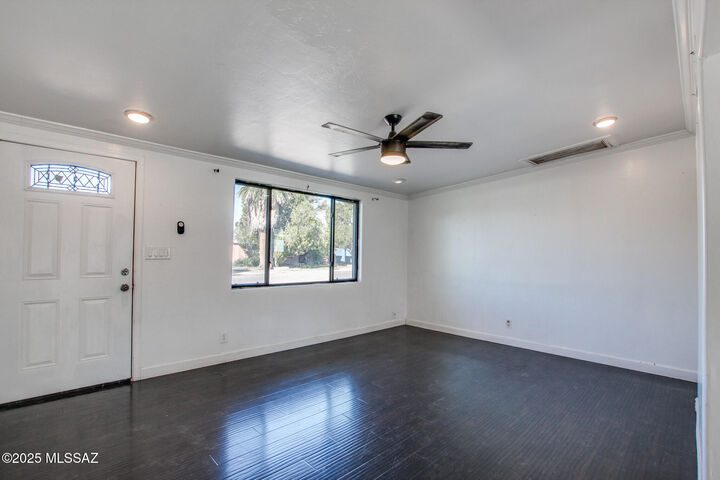 Property Photo: 4114 N Lange Avenue AZ 85705