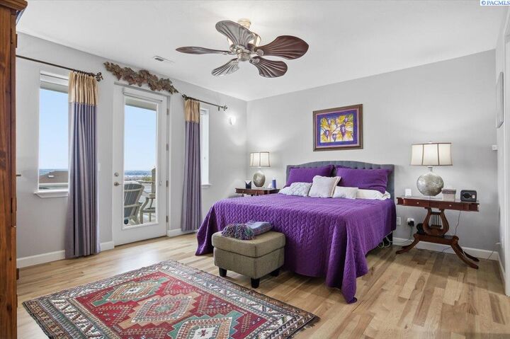 Property Photo: 649 Clermont WA 99352