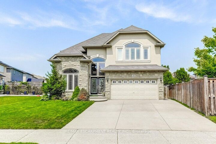 33 Lockman Drive  Hamilton ON L9K 0B9 photo