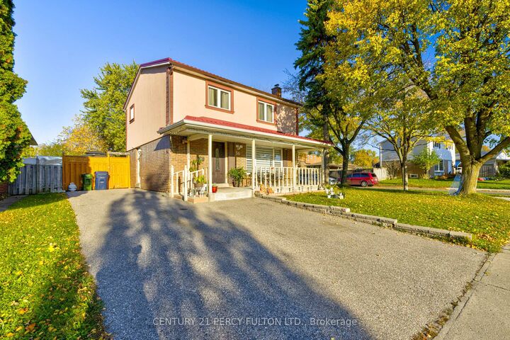 Property Photo:  56 Snowball Crescent  ON M1B 1R9 