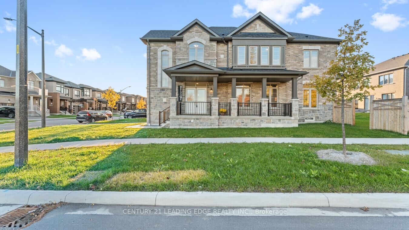 Property Photo:  2 Conarty Crescent  ON L1P 0L4 