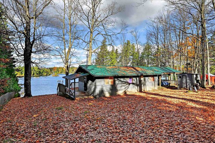 Property Photo: 1452-1460 Birchview Road ON K0L 2H0