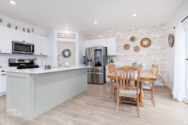 Property Photo:  628 N Scuttlebutt Ln  UT 84045 