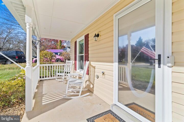 Property Photo:  6881 Kangaroo Drive  MD 20603 
