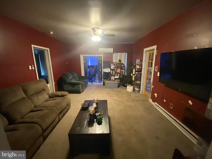 Property Photo:  513 N Cannon Street  DE 19933 