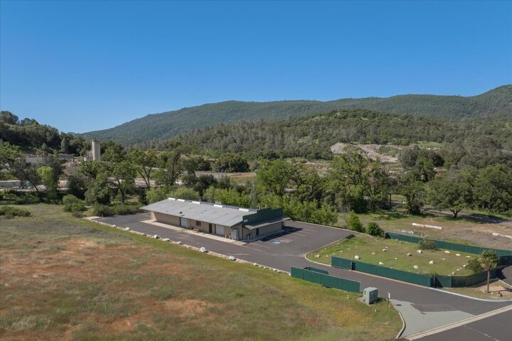 Property Photo: 320 George Reed Drive CA 95249