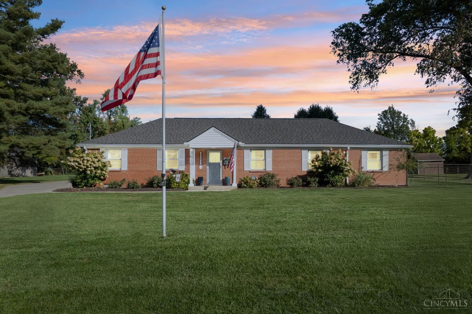 Property Photo:  3816 Glendale Milford Road  OH 45241 