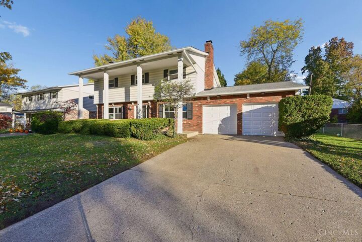 Property Photo:  8190 Riovista Drive  OH 45255 