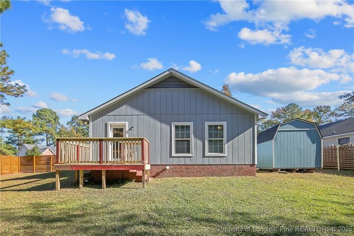 Property Photo:  5611 Island View Drive  NC 28348 