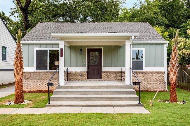 Property Photo:  1328 Gus Thornhill Jr Drive  GA 30344 