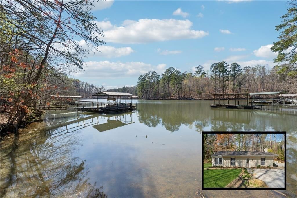 Property Photo:  3510 Riviera Drive  GA 30041 