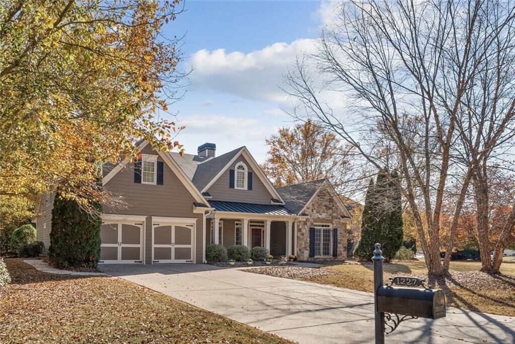 Property Photo: 1227 Bonshaw Trail GA 30064