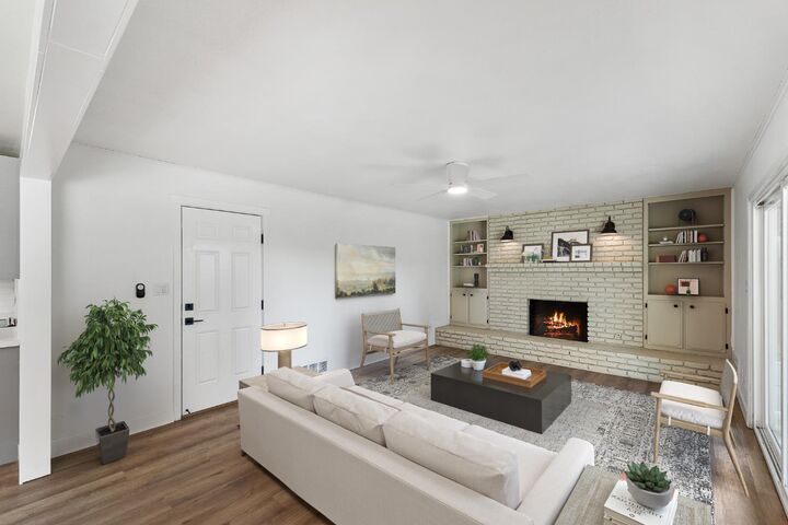 Property Photo:  5443 N Prospect Avenue  CA 93711 