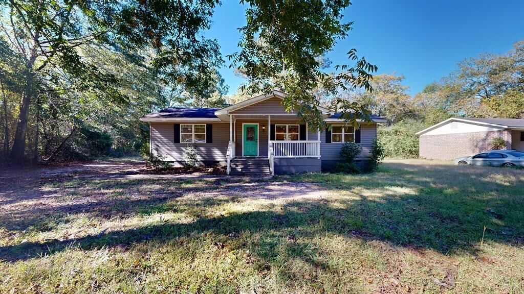 Property Photo: 545 Pond Street GA 31831