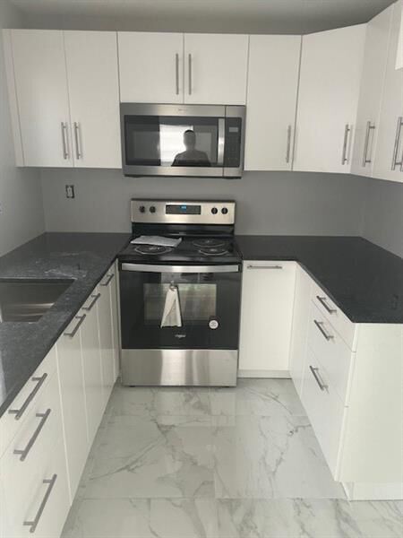 Property Photo: 10290 NW 36th St 7 FL 33065