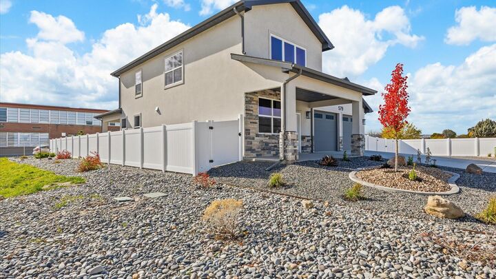 Property Photo:  579 Fledgefield Drive  CO 81504 