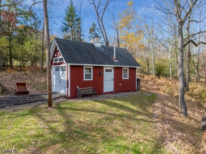 Property Photo:  31 Cherryville Hollow Road  NJ 08822 
