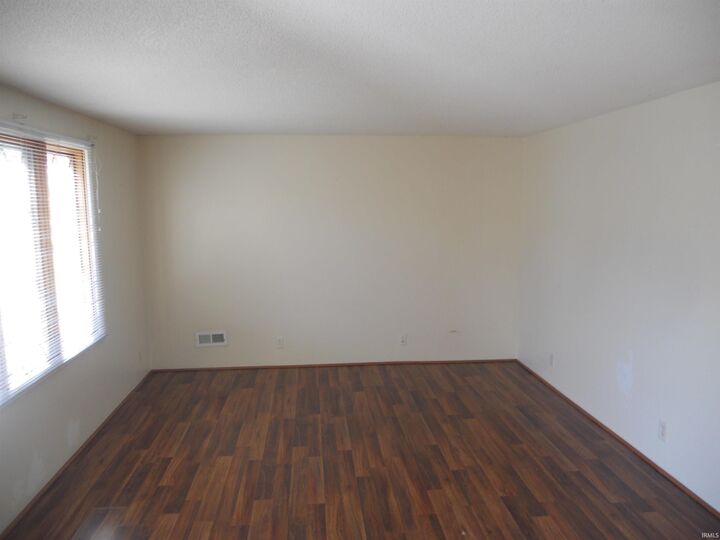 Property Photo:  1428 Ashley Avenue  IN 46825-3208 